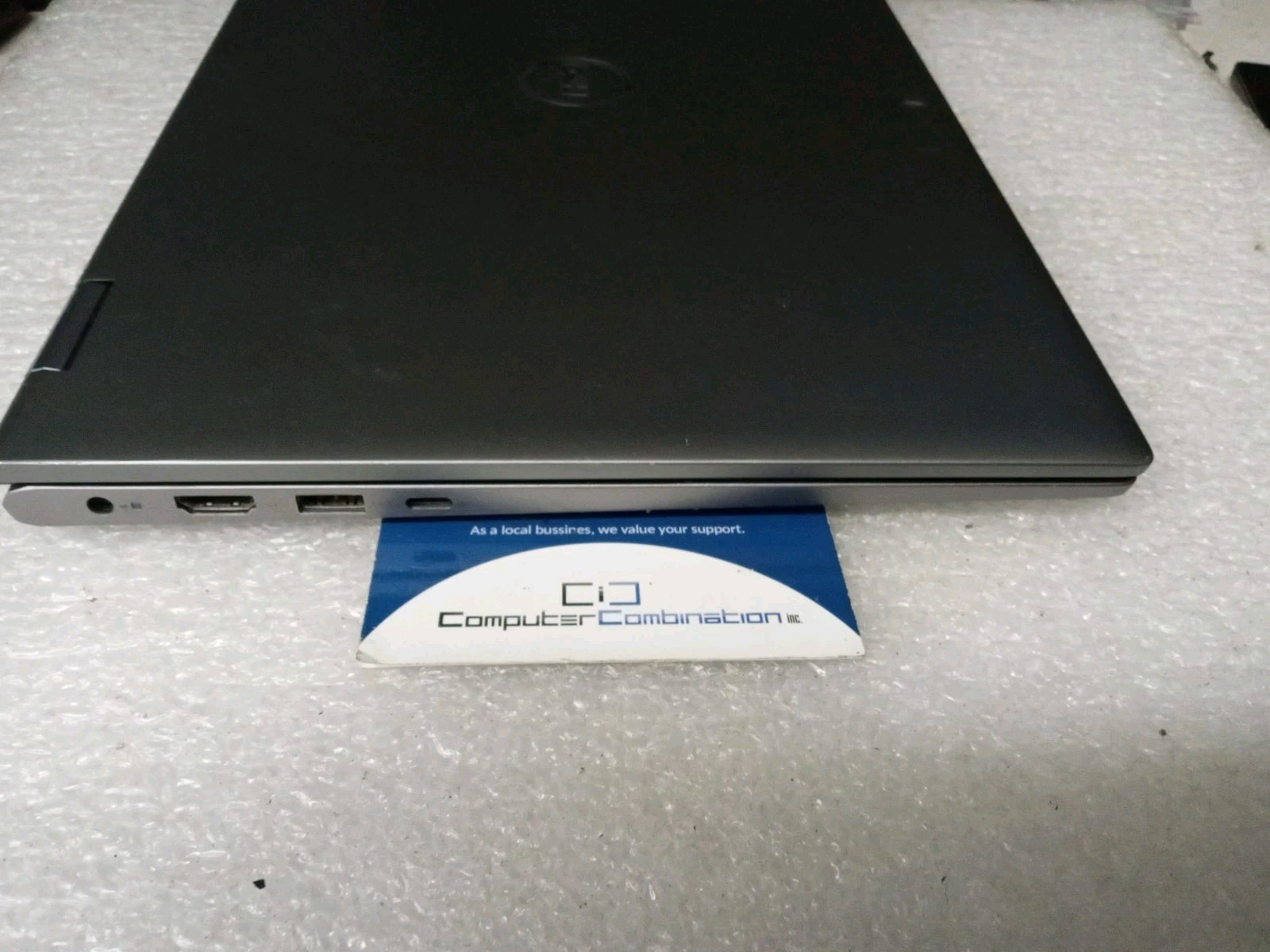 Dell Inspiron 5406 2-in-1 Laptop – 2.4 GHz i5-1135G7 16GB 512GB 14″ Touchscreen