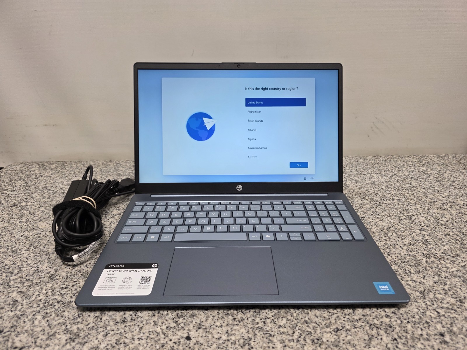 HP Laptop 15-FD0082WM 15.6″ N200 1.0GHz 4GB RAM 128GB SSD