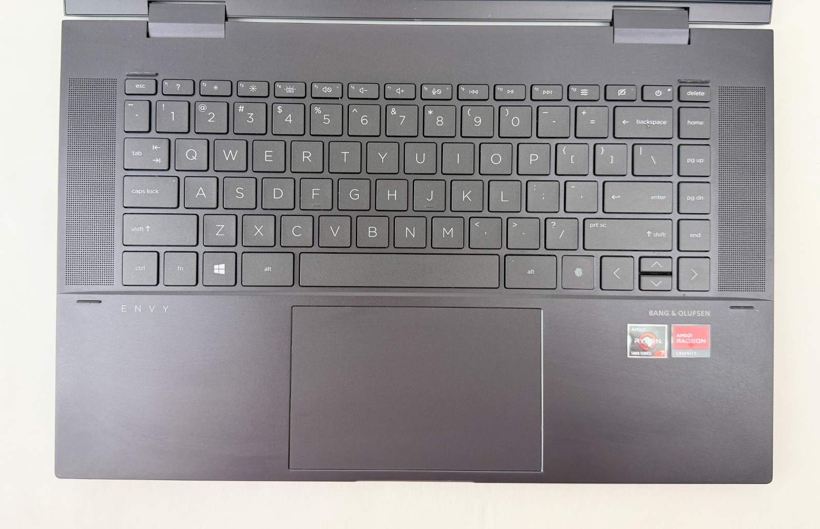 HP Envy x360 15m-eu0023dx 15.6″ FHD Touch Ryzen 7 5700U 8GB 512GB SSD W11H 2in1
