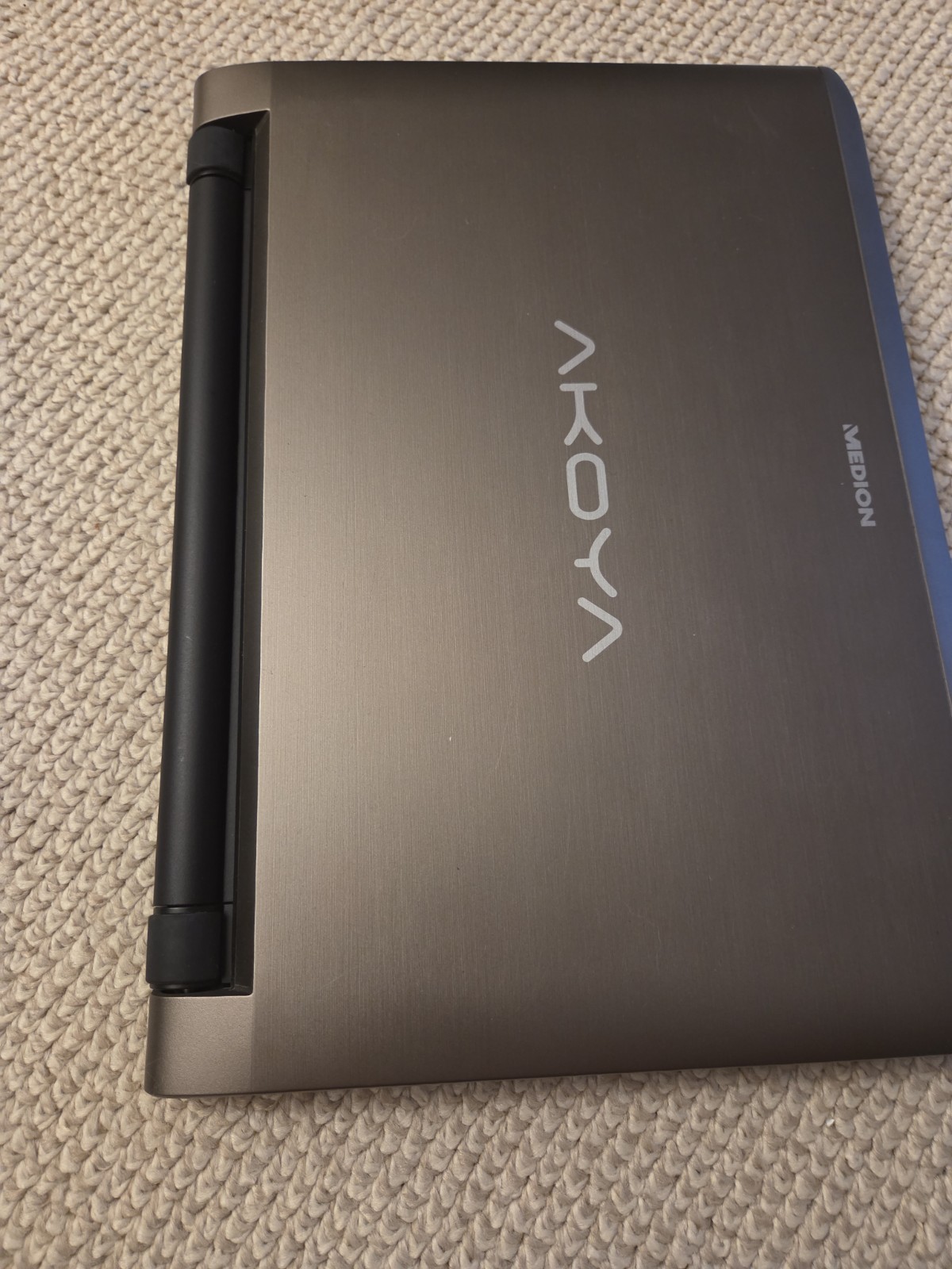 Medion Akoya S621xT Touch | Intel Core i3 | 6GB RAM | 120GB SSD | Windows 10