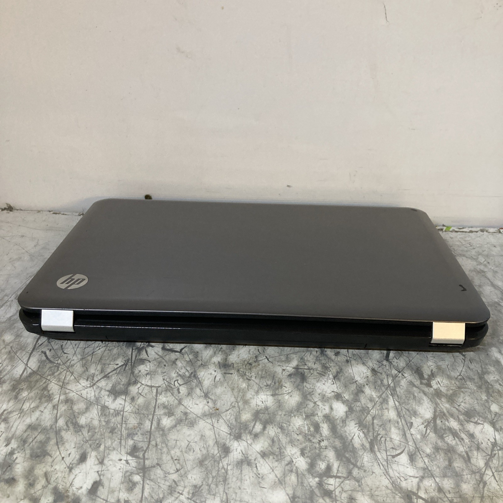 HP Pavilion g6 Intel Core i3-2330M 2.20GHz 4GB Ram No HDD Boot to BIOS