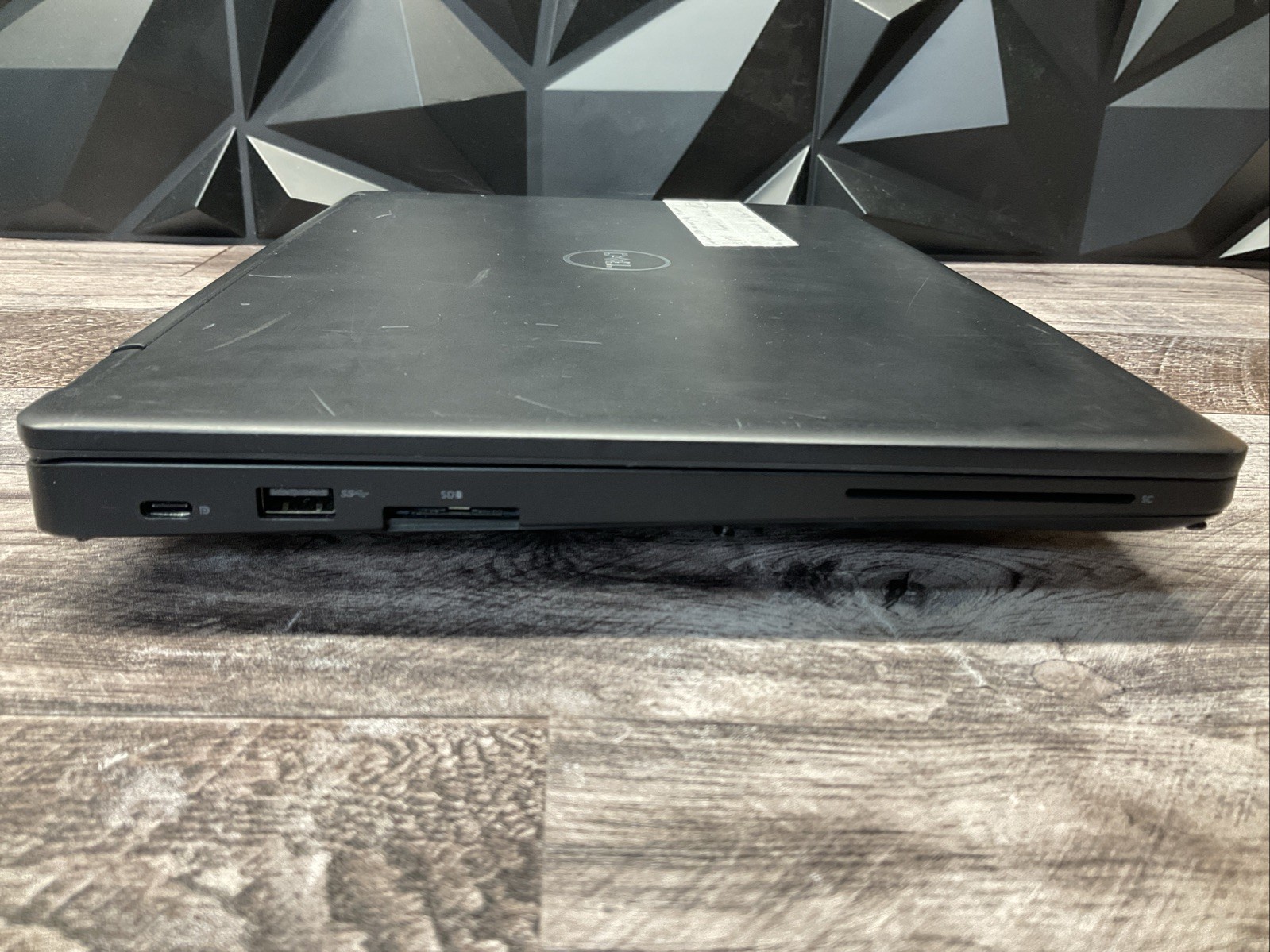 Latitude 5490 / i5 8th / No RAM Laptop Notebook PC / B3N