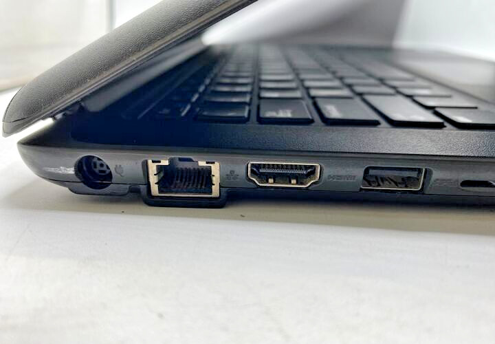 Dell Latitude 3380 13.3″ Laptop Intel Core i3-6006U 2.00GHZ 4GB RAM 128GB SSD