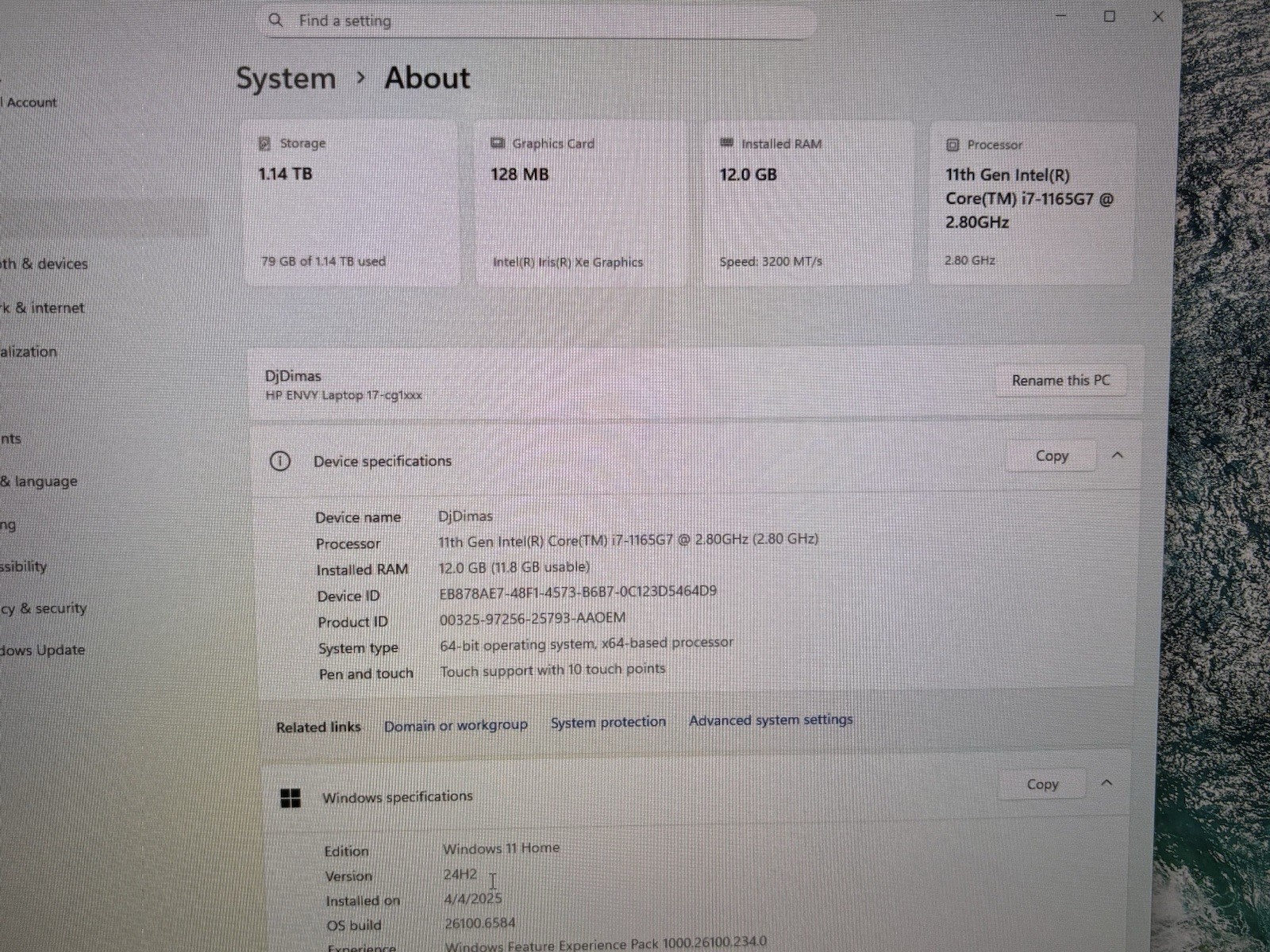 HP ENVY 17-CG1010NR @2.80GHz I7-1165G7 1TB 12GB RAM w/ CHARGER