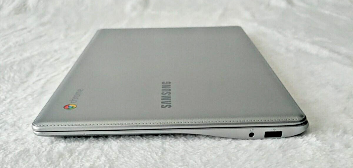 Samsung ChromeBook 2 Model: XE500C12-K01US 11.6″ Intel Celeron Sold As-Is