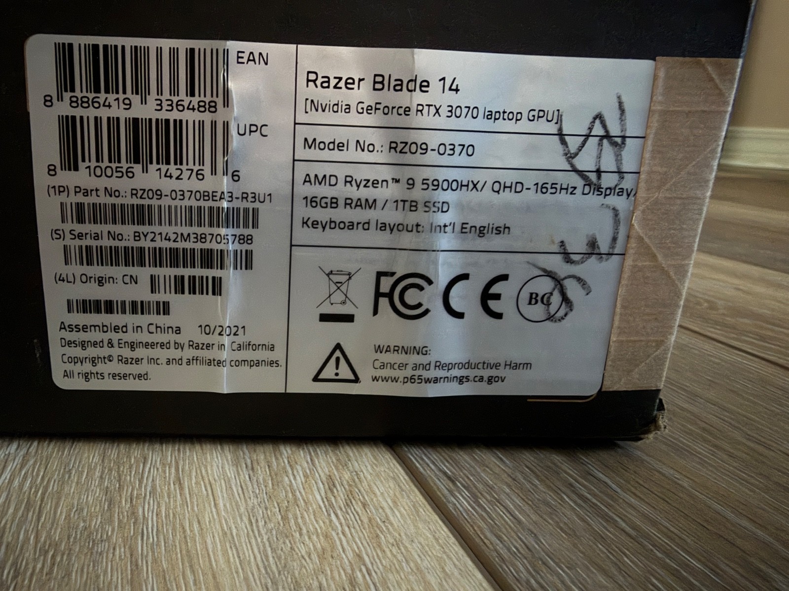 Razer Blade 14 AMD Ryzen 9 5900HX /QHD-165Hz/16GB RAM/GeForce RTX 3070/1TB SSD