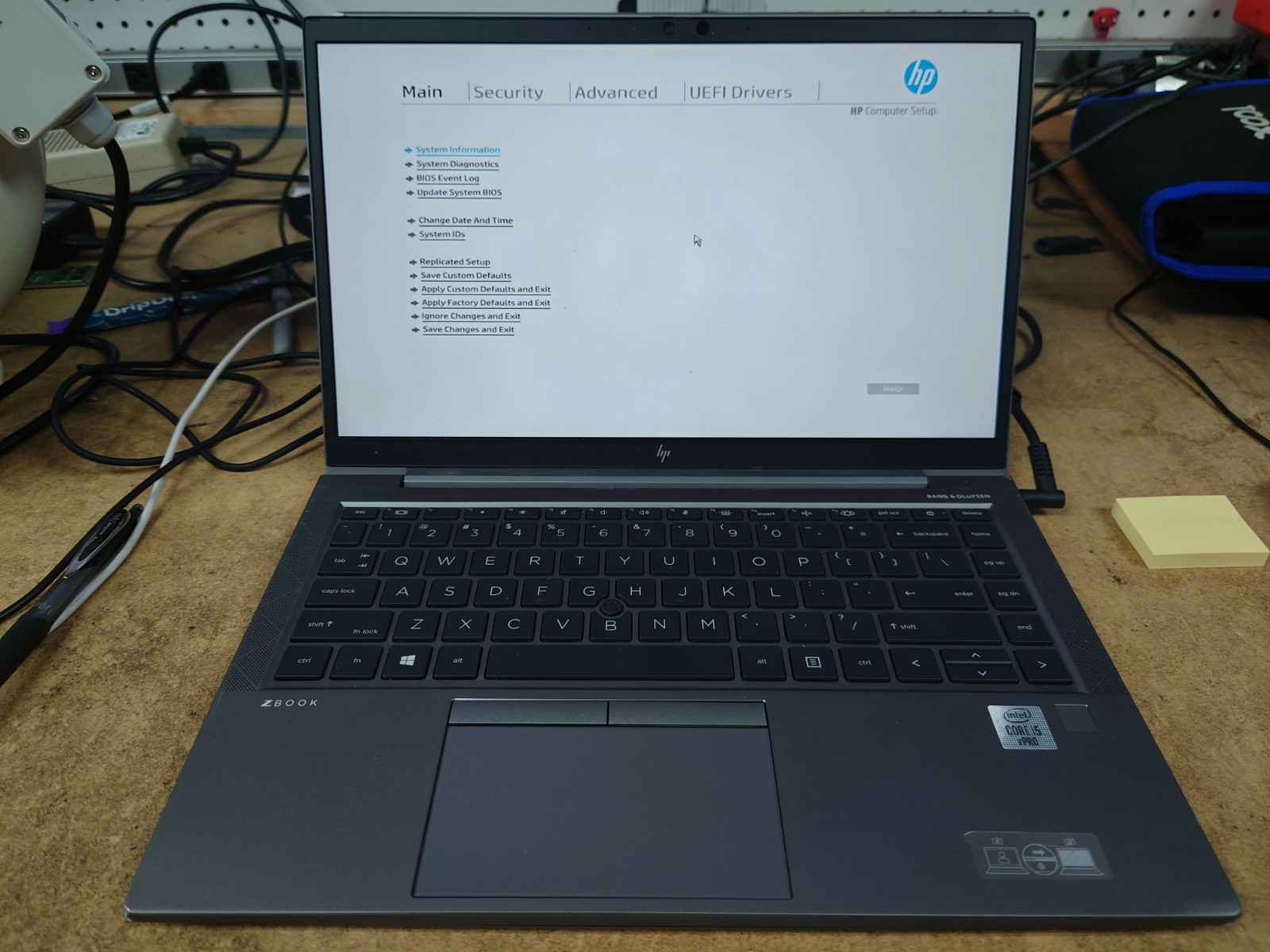 HP ZBook Firefly 14 G7 14″ FHD i5-10310u 16GB RAM 256GB SSD No OS