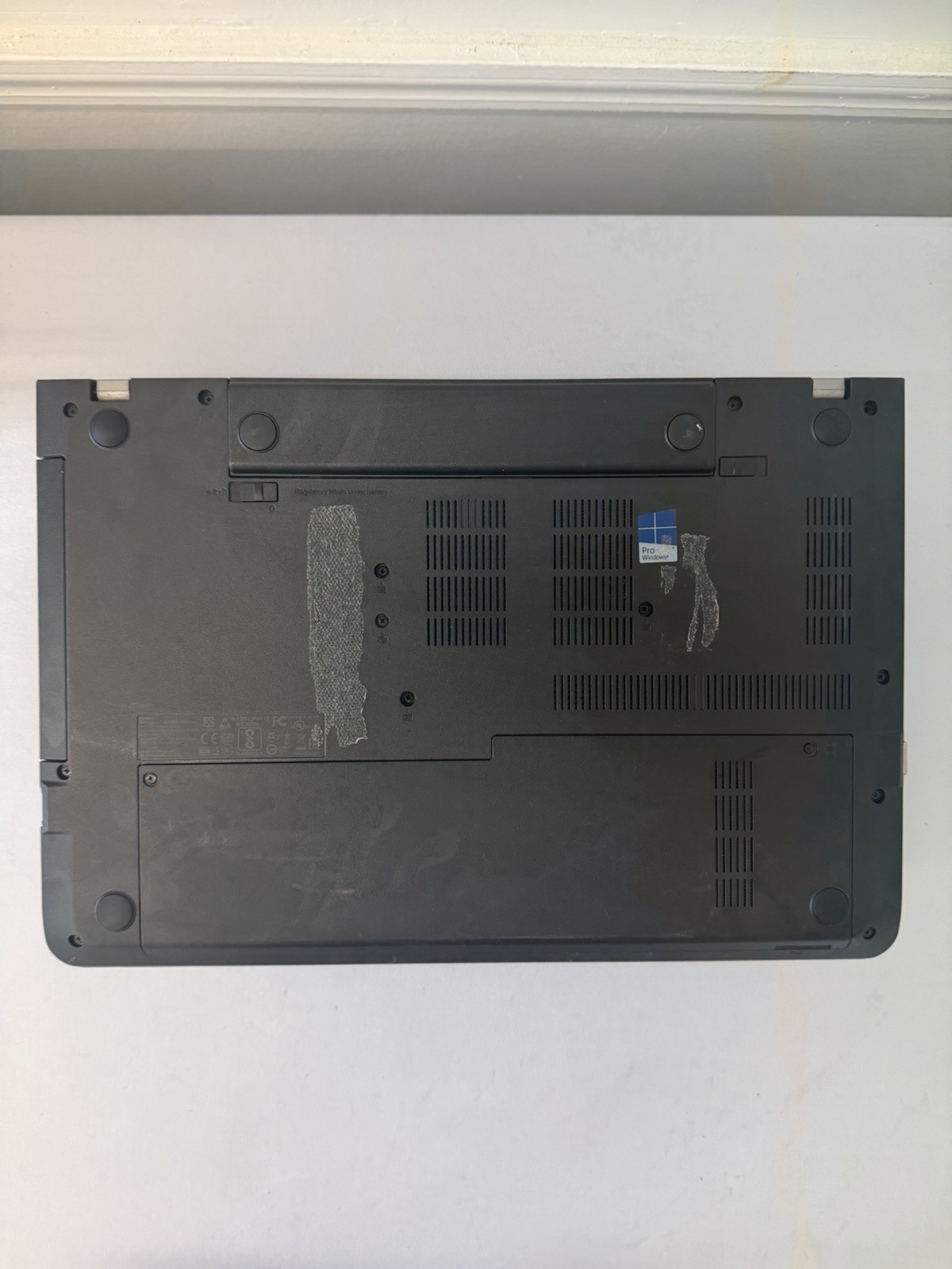 Lenovo Thinkpad E570 Laptop – Good Screen – Intel i5-6200U – RAM 8 GB – Read Des