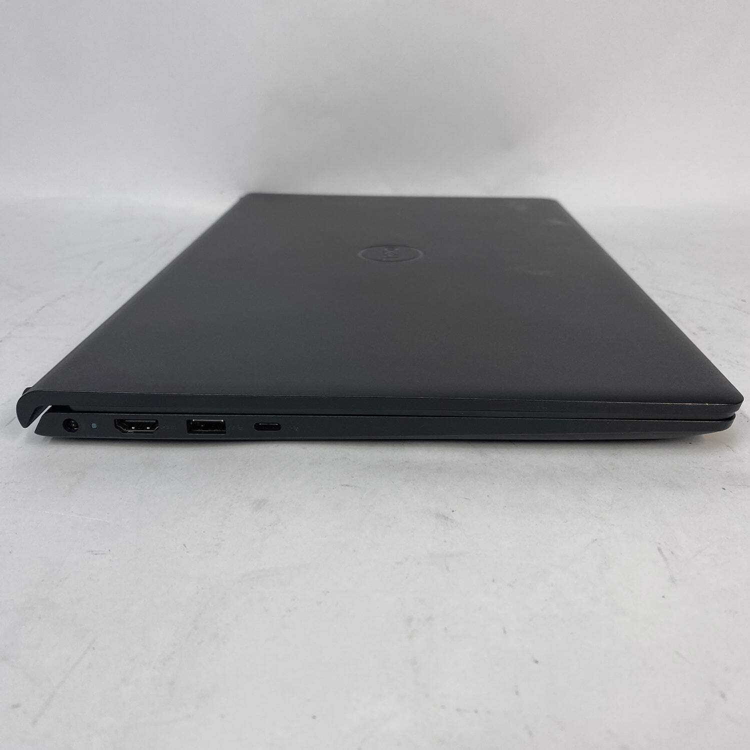 Dell 15 15.6″ Ryzen 7 7730U 2.0GHz 16GB RAM 1TB SSD