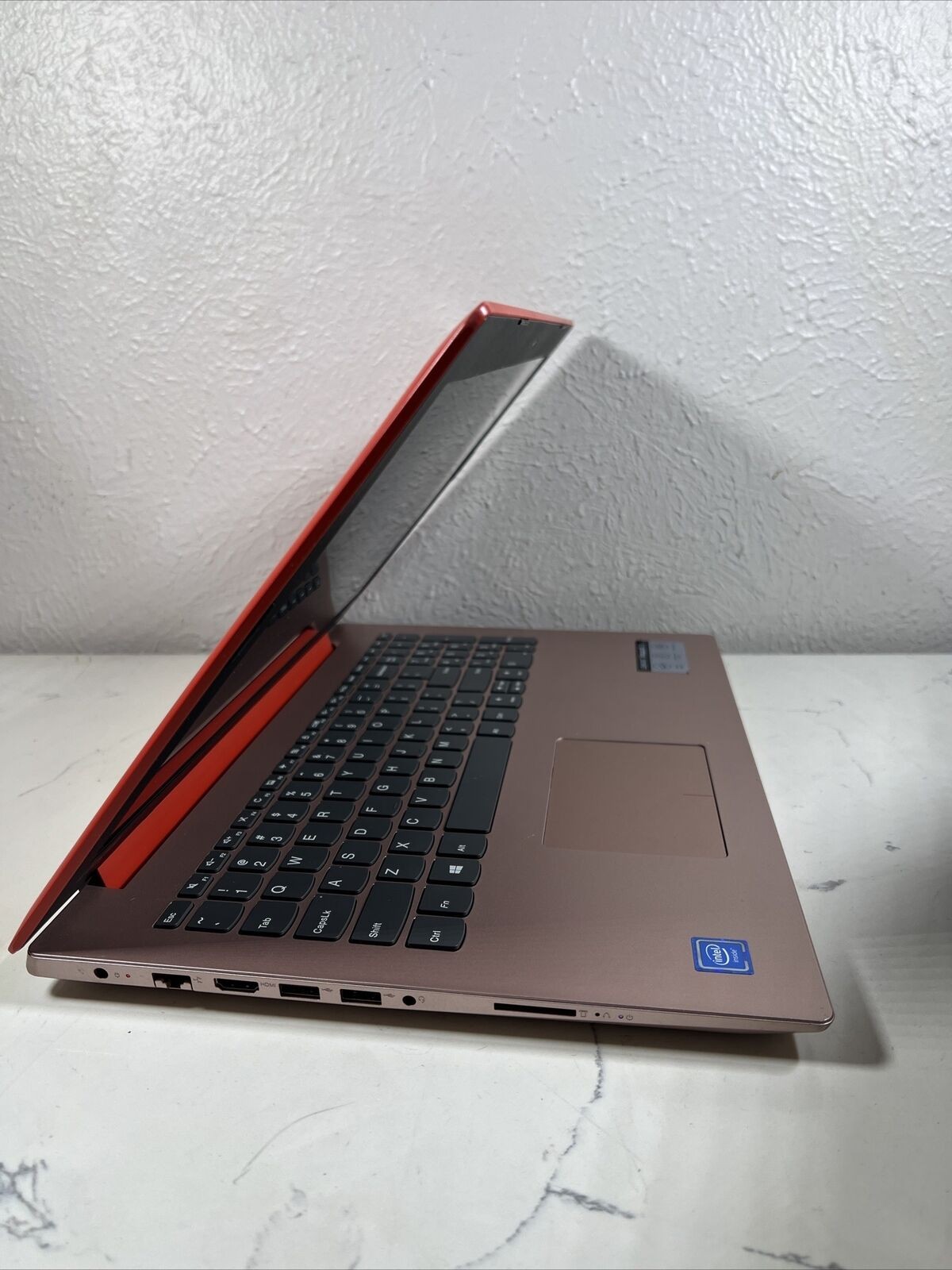 Lenovo IdeaPad 330-15igm 15.6 1.10GHZ 1TB HD 4 RAM WIN 10 Orange
