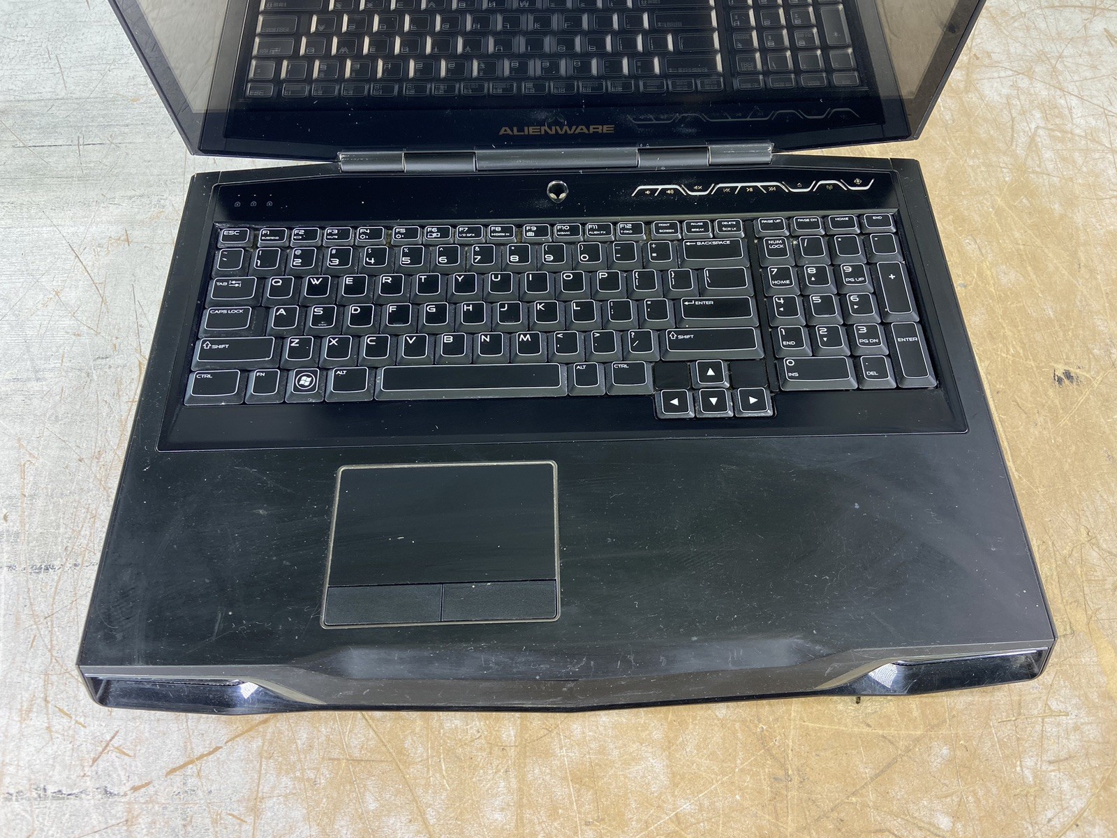 DELL ALIENWARE M17X R3 I7-2760QM @ 2.40GHz, 16GB RAM, NO HDD/OS
