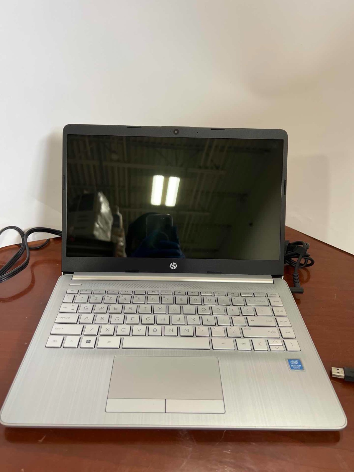 HP 14 Intel Pentium N5030 4/128GB Windows 11 14-cf2033wm