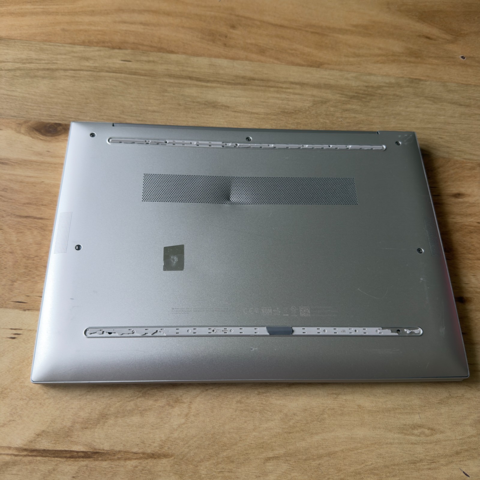 HP EliteBook 840 G9 14” 512GB SSD Intel i7-1265U 16GB RAM w Charger – Fair