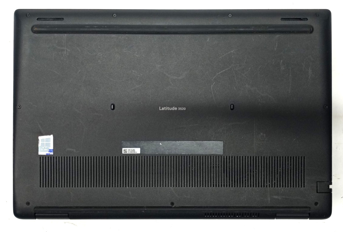 Dell Latitude 3520 15.6″FHD i7-1165G7@2.80GHz 8GB RAM 256GB NVMe Win11Pro WH987!