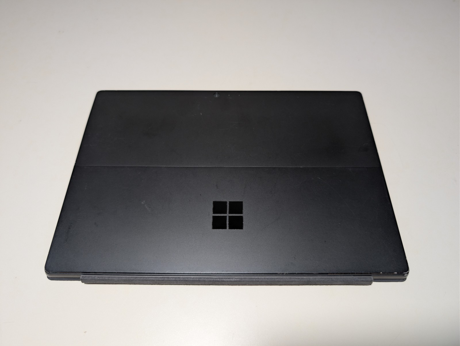 MICROSOFT SURFACE PRO 6 | 2-in-1 Touchscreen | i5-8350U 8GB RAM 256GB SSD | QHD