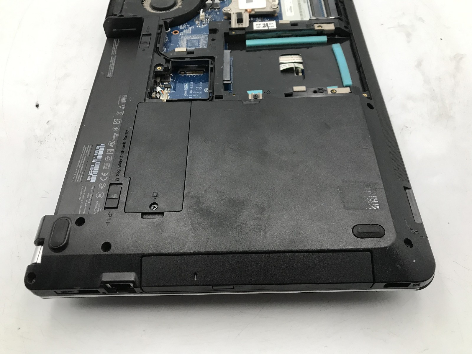 LENOVO THINKPAD E440 – FOR PARTS/BROKEN LCD – INTEL I5 4TH GEN – NO RAM -READ-BB