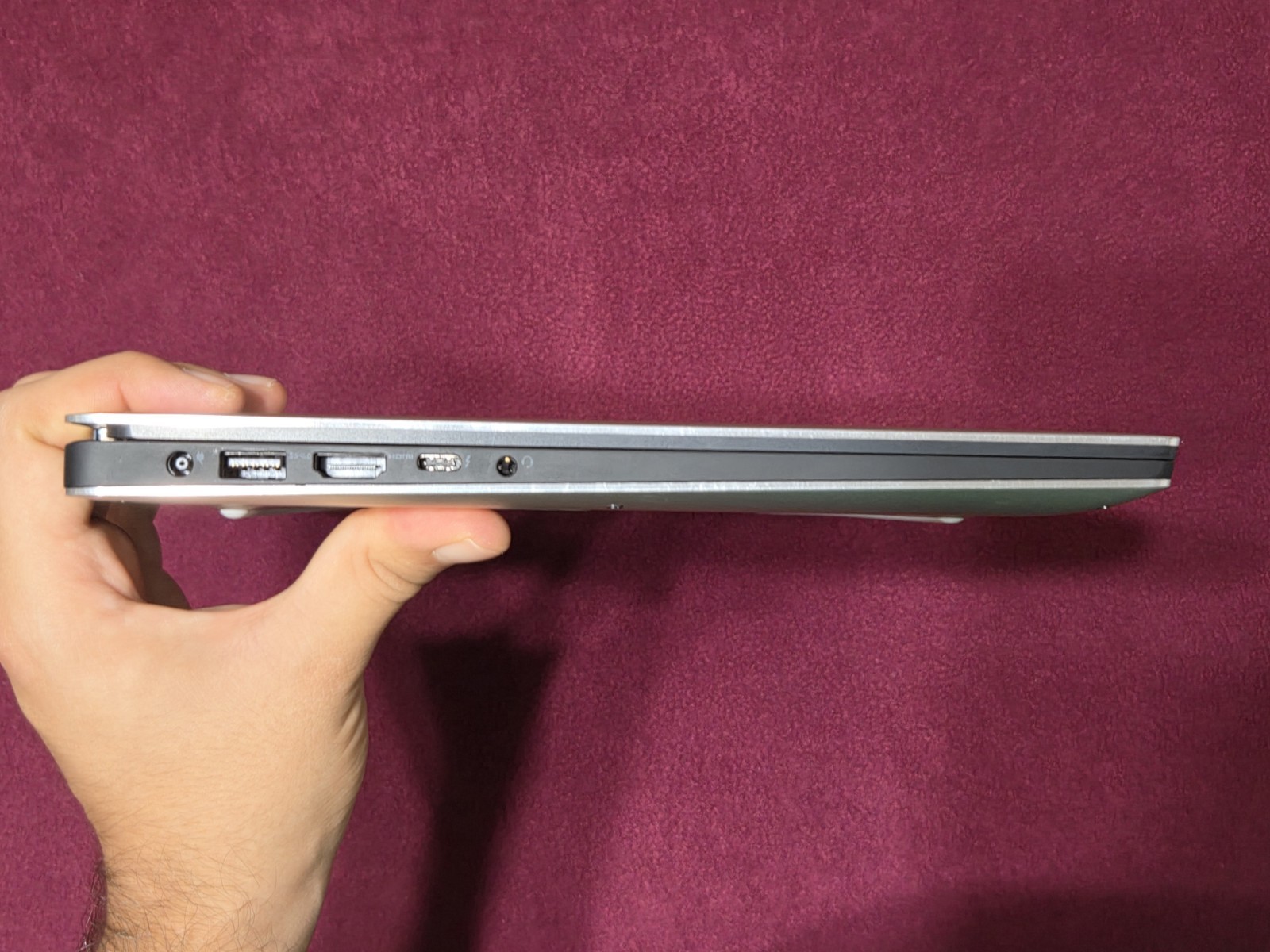 Dell XPS 15 9570 Laptop 15.6 FHD I7-8750H 16GB 128gb SSD GTX 1050 Ti Read Desc