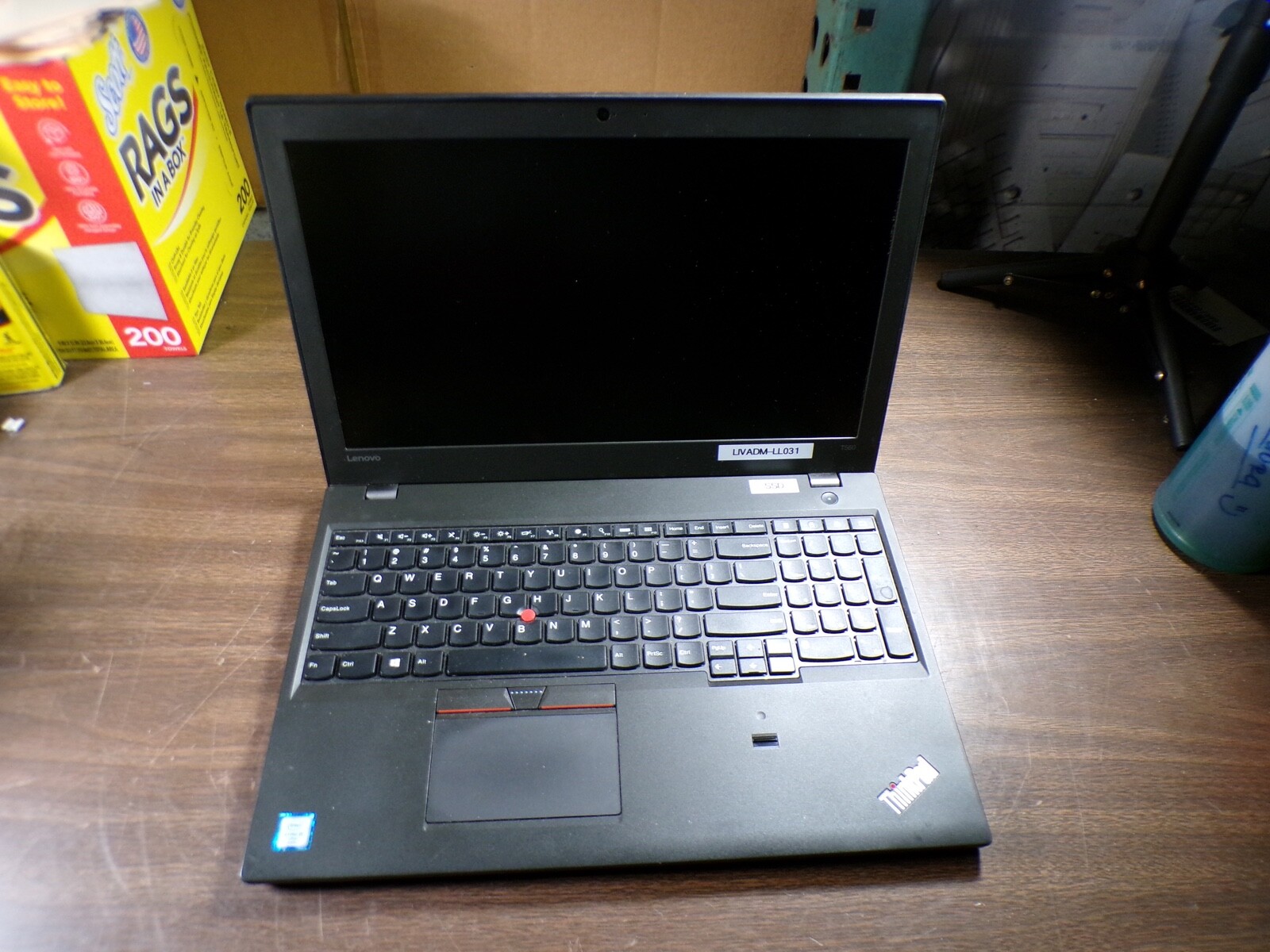 THINKPAD LENOVO T570 INTEL CORE I5-6300U 2.40GHZ 4GB RAM **NO HD/ NO CADDIE