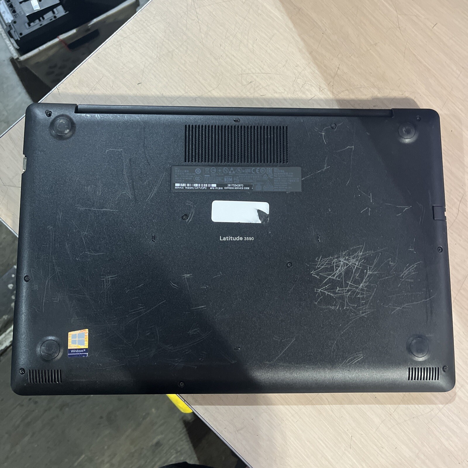 DELL LATITUDE 3590 INTEL CORE I3-6006U 2.00GHZ 20GB RAM NO HD .