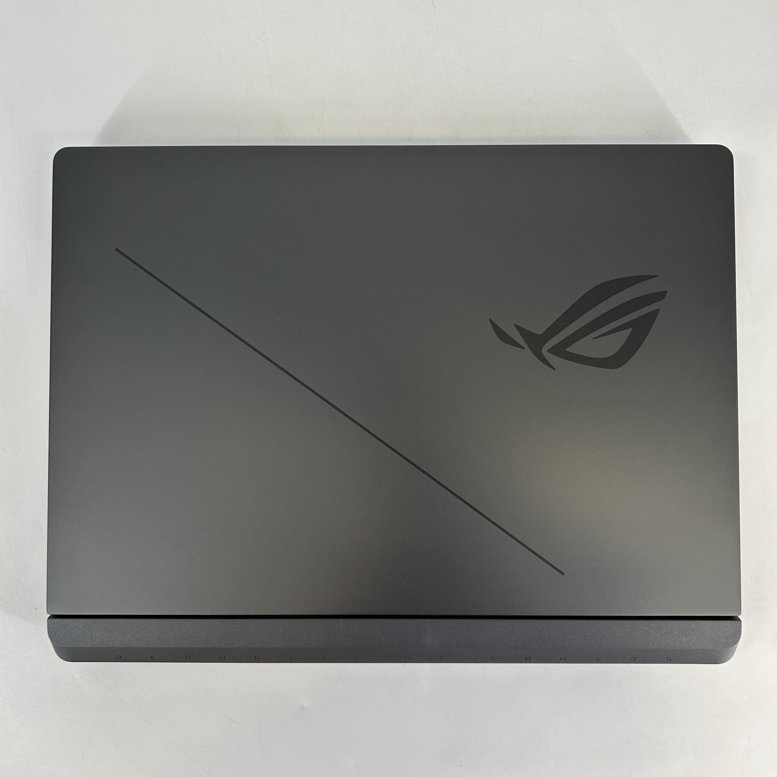 Asus ROG Strix G16 G615 165Hz FHD+ 2.2GHz i7-14650HX 16GB 1TB SSD RTX 5060