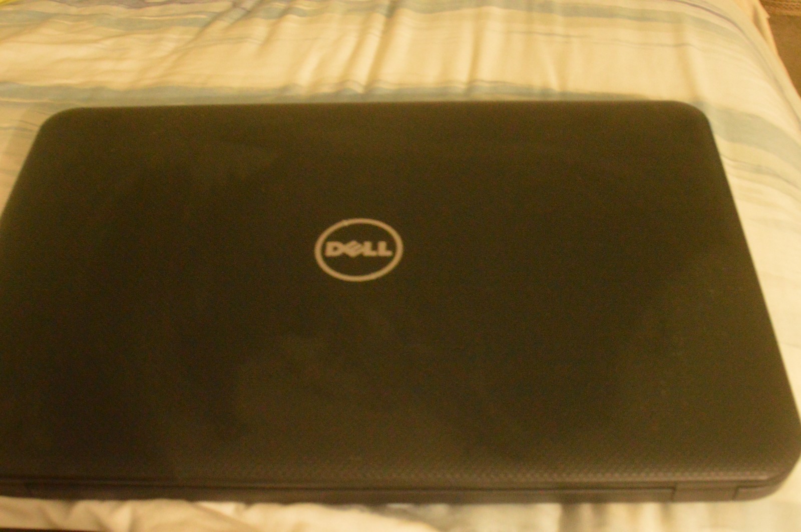 dell inspiron n5010 laptop replaced batterys 8 gig mem 320 h/drive