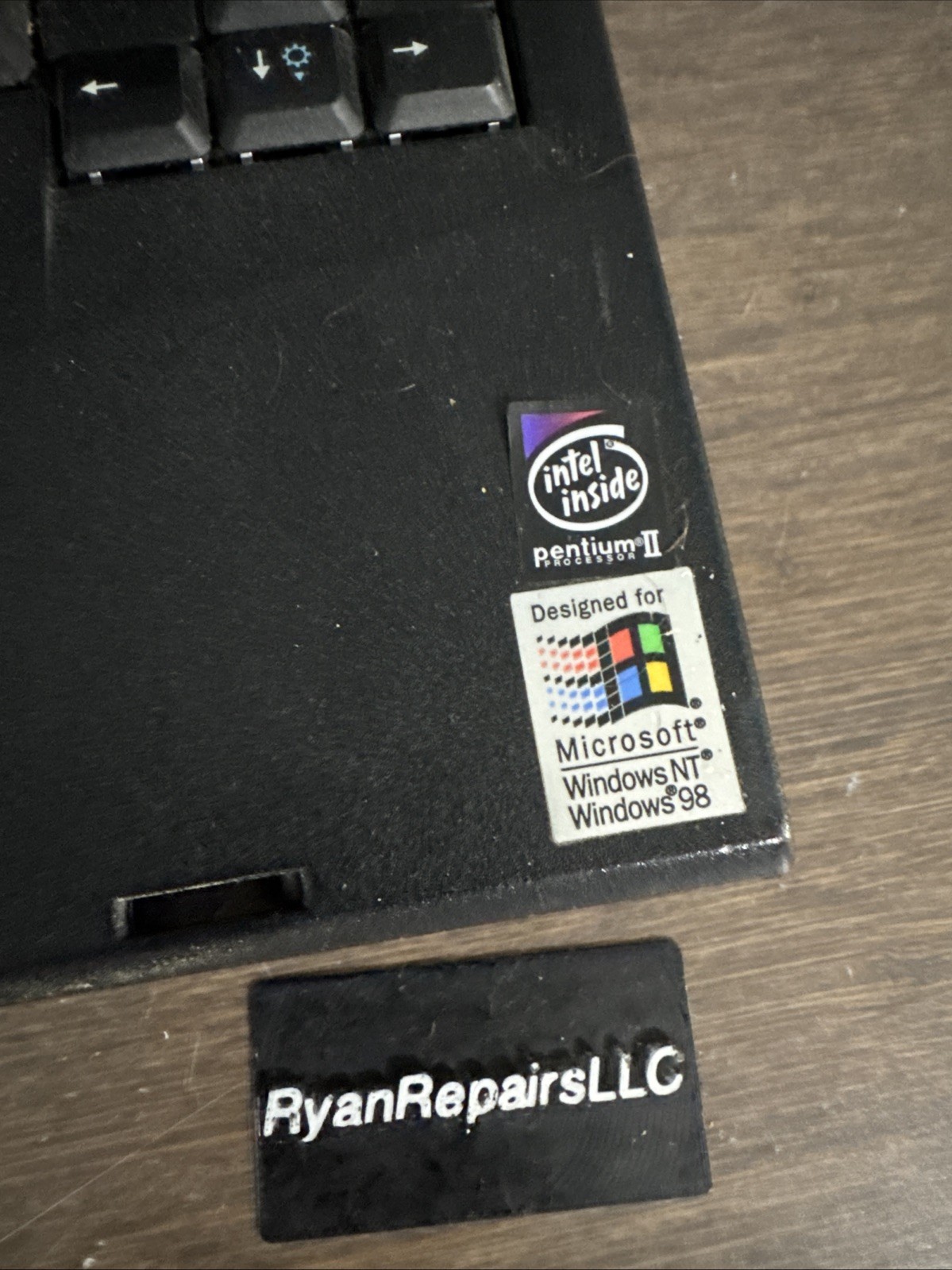 VINTAGE Dell PPI Inspiron 7000 Laptop UNTESTED NO Power Cord, Hinge damage