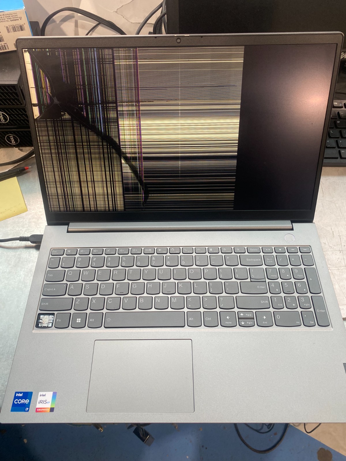 Broken screen Lenovo ThinkBook 15 G4 IAP 14″ i7-1165g7 8GB RAM NO CHARGER INCLUD