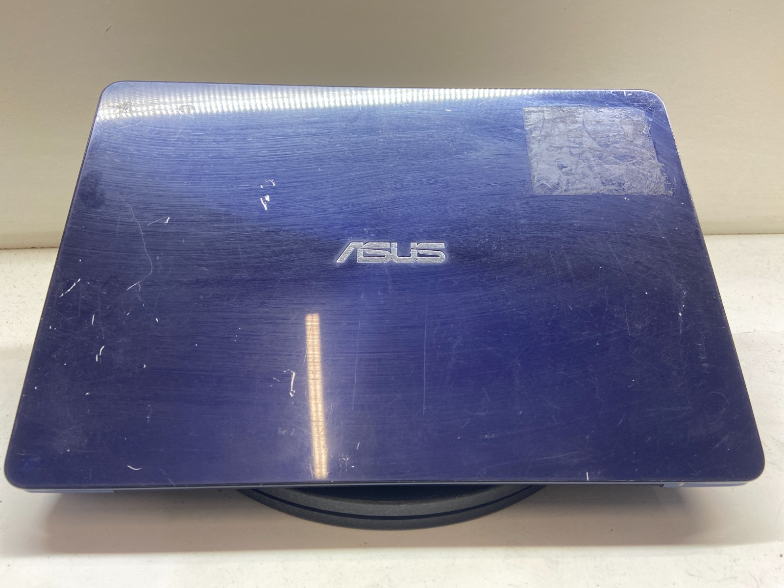 Asus Zenbook UX430U Intel Core i7-7500u 2.7GHz 8GB 256GB SSD WINDOWS 11