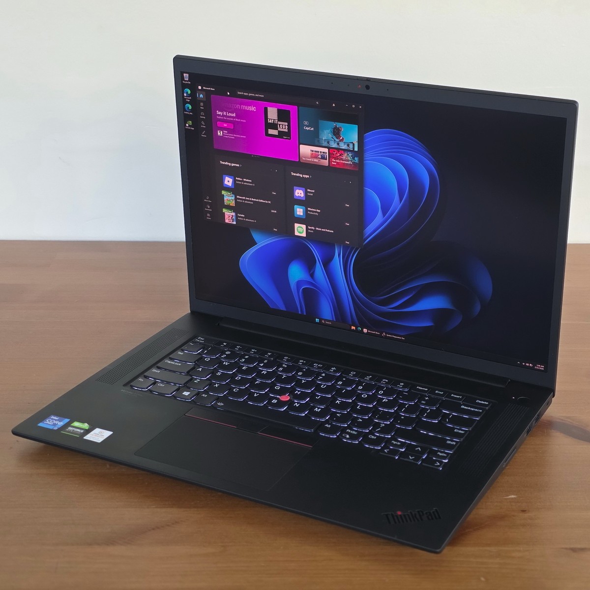 Lenovo ThinkPad X1 Extreme Gen 4 i7-11850H 16″ 4K 3840×2400 32GB NVIDIA RTX 3050