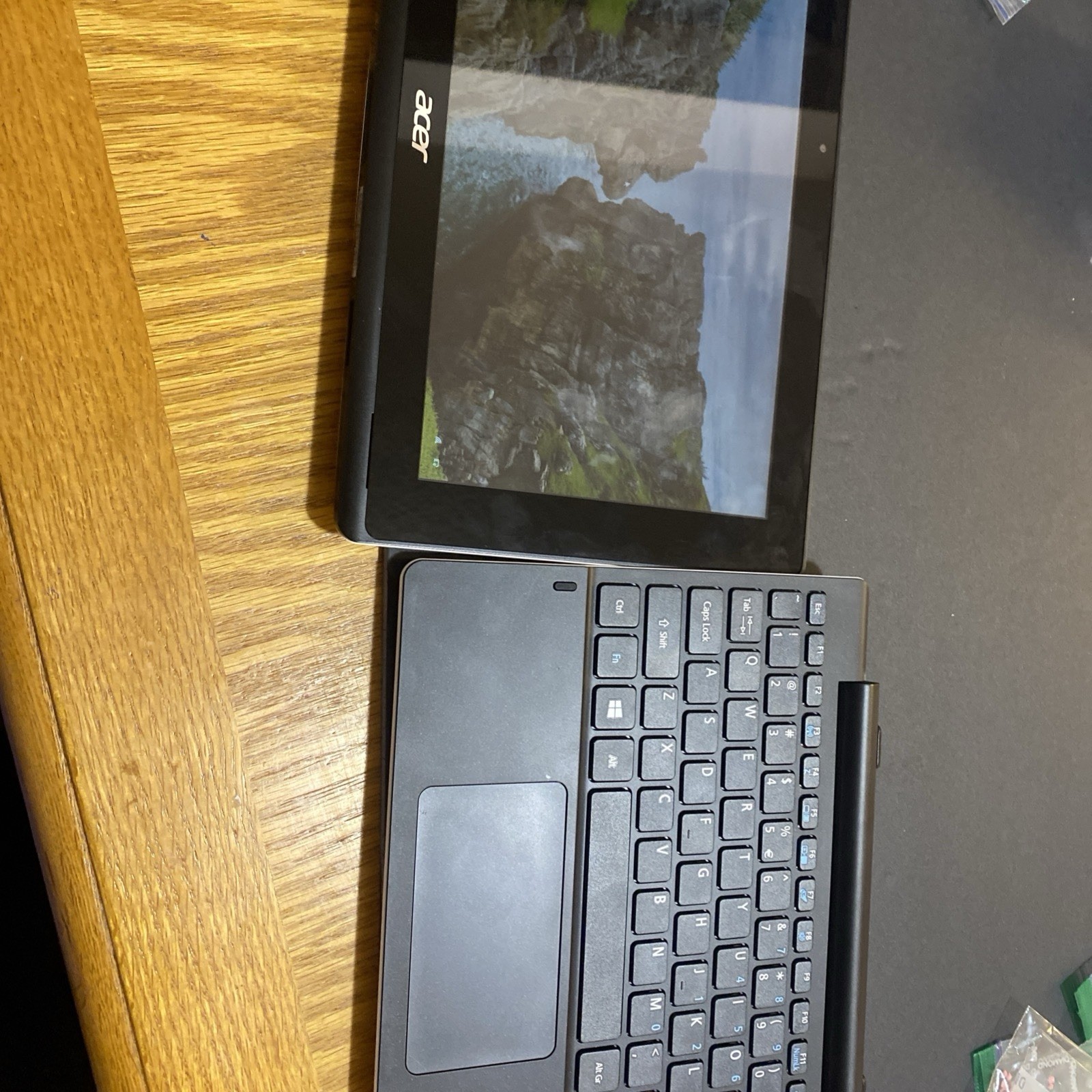 Acer Windows Laptop Intel Processor Less Than 12 in Screen Detachable Keyboard