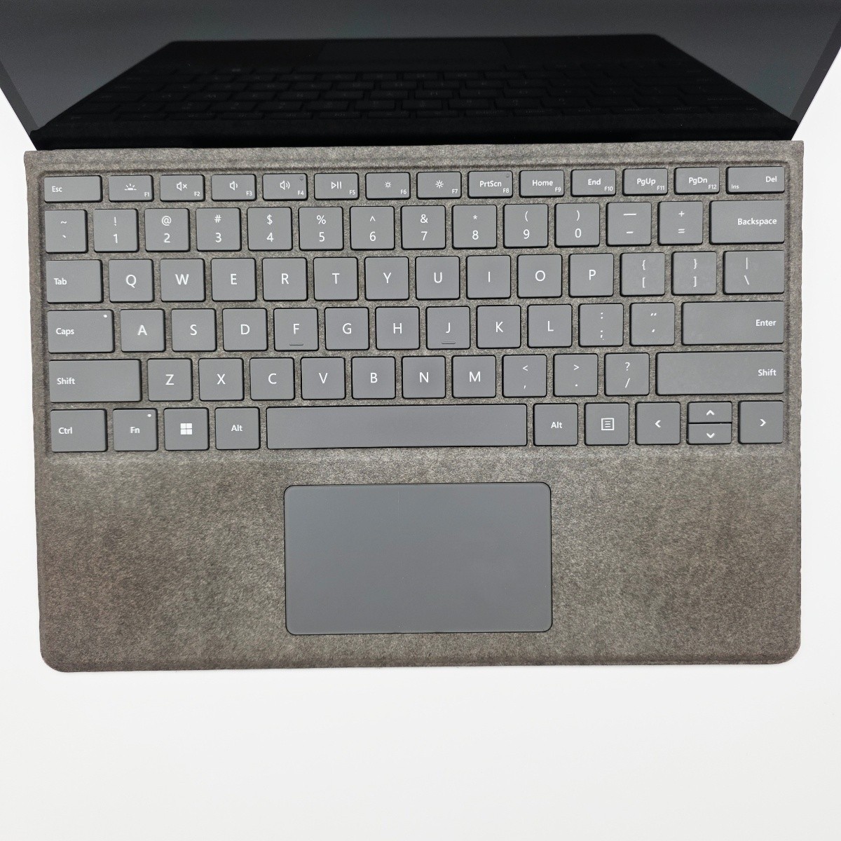 Microsoft Surface Pro 9 13 in i7-1265U 16GB 512GB NVMe Windows 11 Pro Bundle