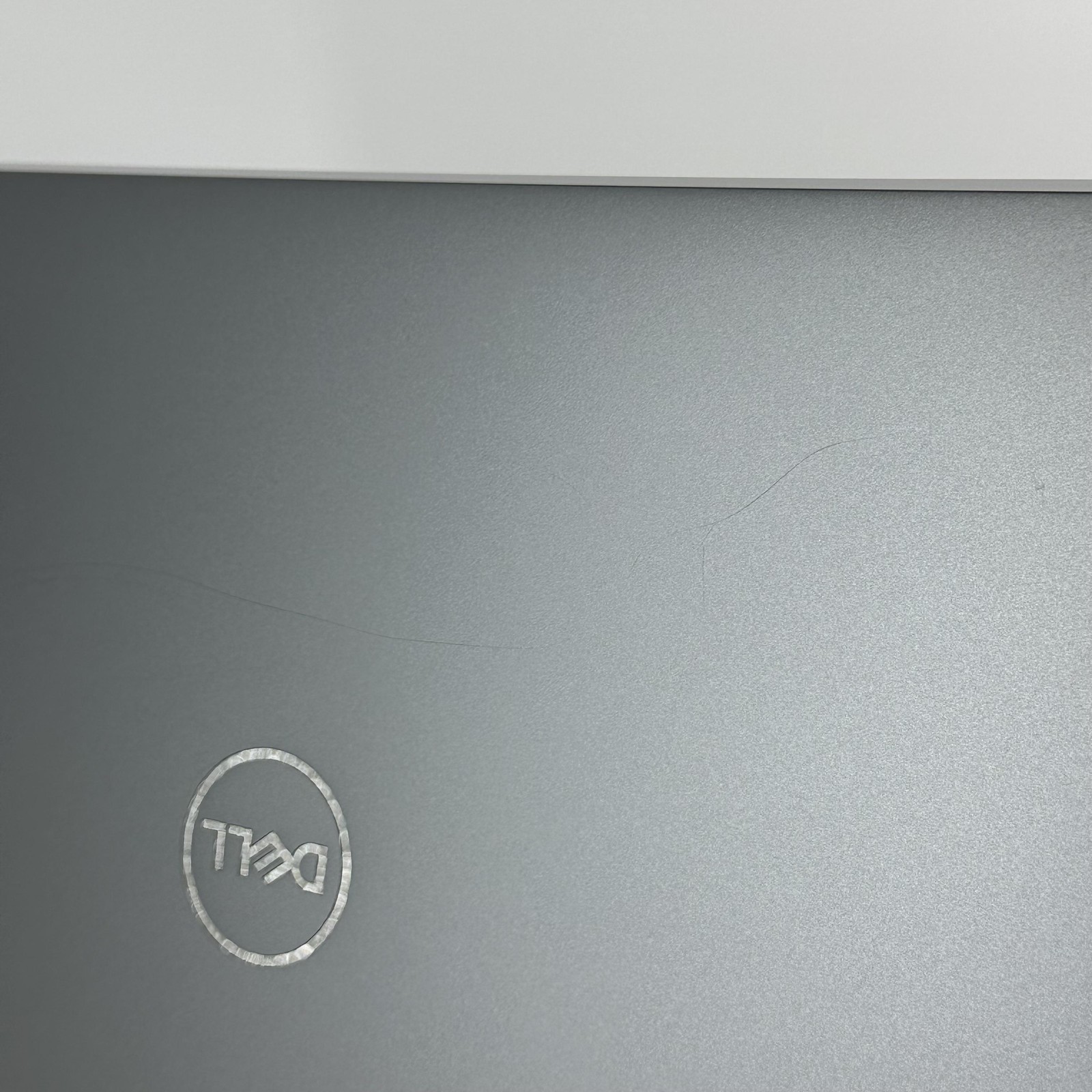 Dell Precision 5550 15.6 FHD+ i7-10750H 2.60GHz 32GB 1TB Quadro T1000 LCD BLEED