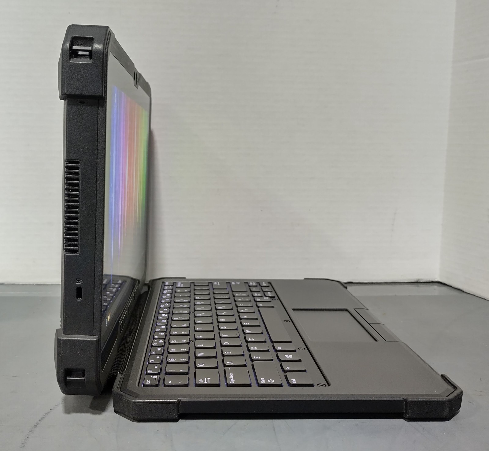 Dell Latitude 7220 Rugged Extreme Tablet w/Keyboard i7-8665U 512GB 16GB No OS