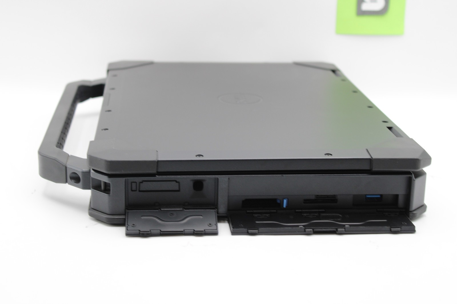 Dell Latitude 5424 Rugged Touch i5-8350U @ 1.7 No RAM No SSD No Batt *PARTS/BARE