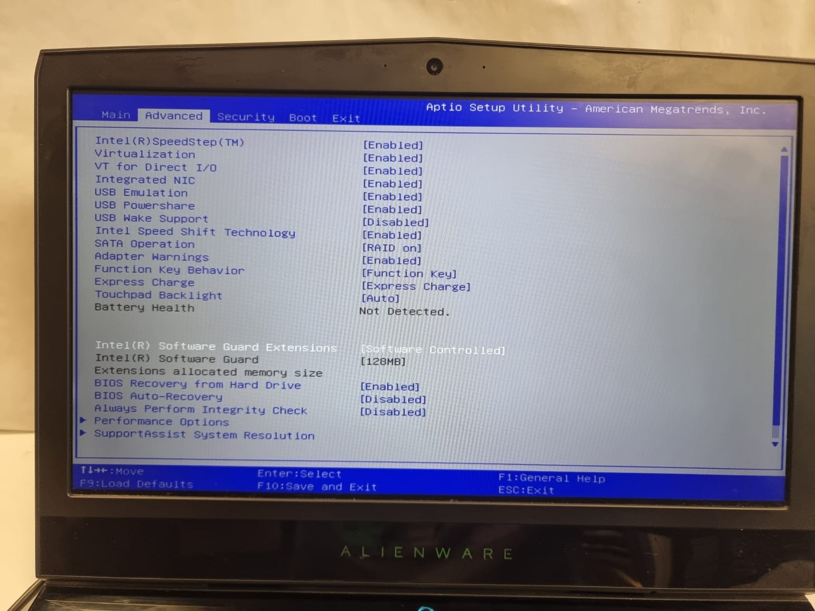 Alienware 17 R5 i7-8750H 16 GB RAM 256GB SSD /GTX 1060 / Fan issue / Read pls