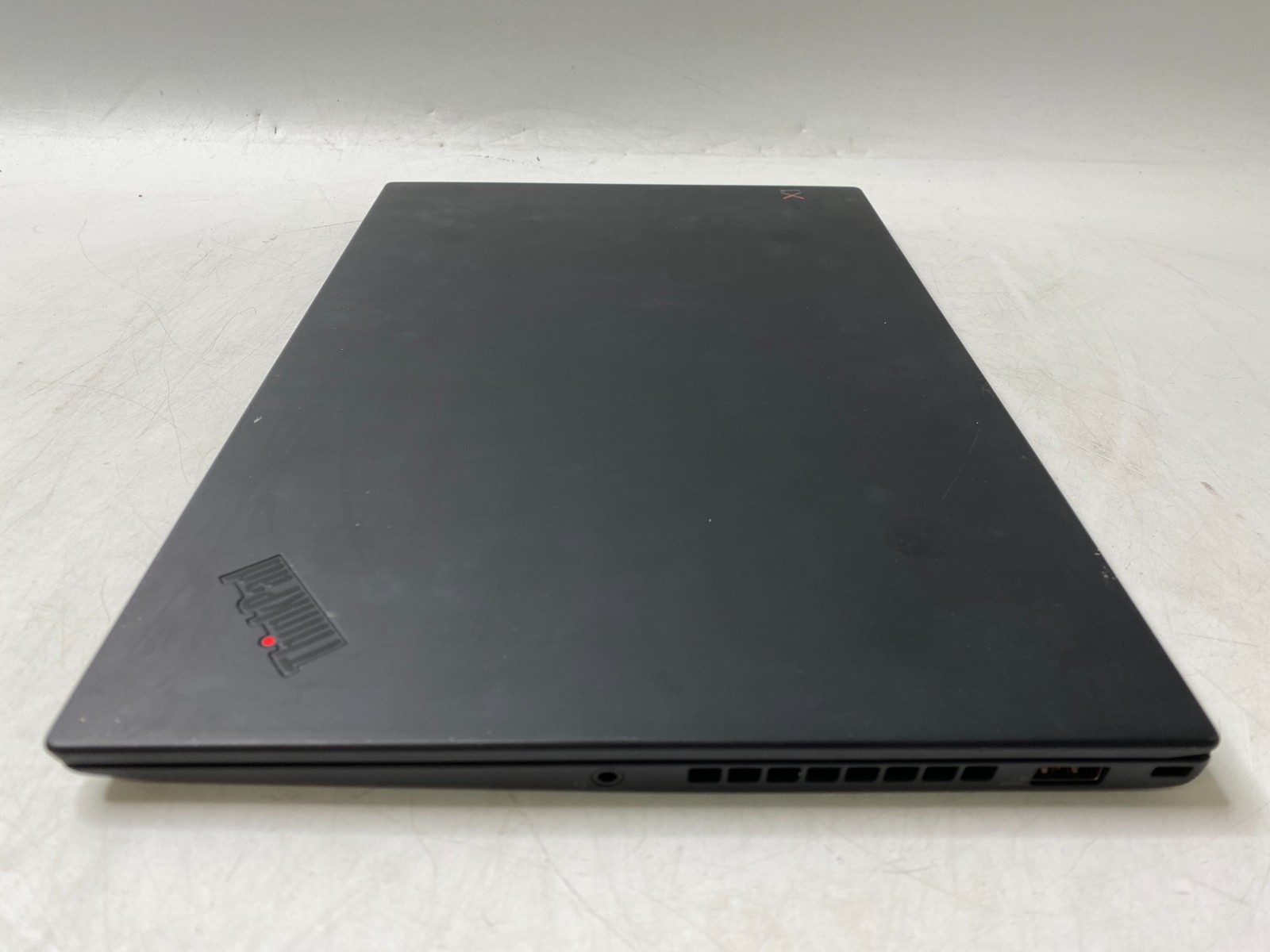 Lenovo ThinkPad X1 Carbon Gen 6 i7-8650U 8GB DDR4 256GB SSD Win11P