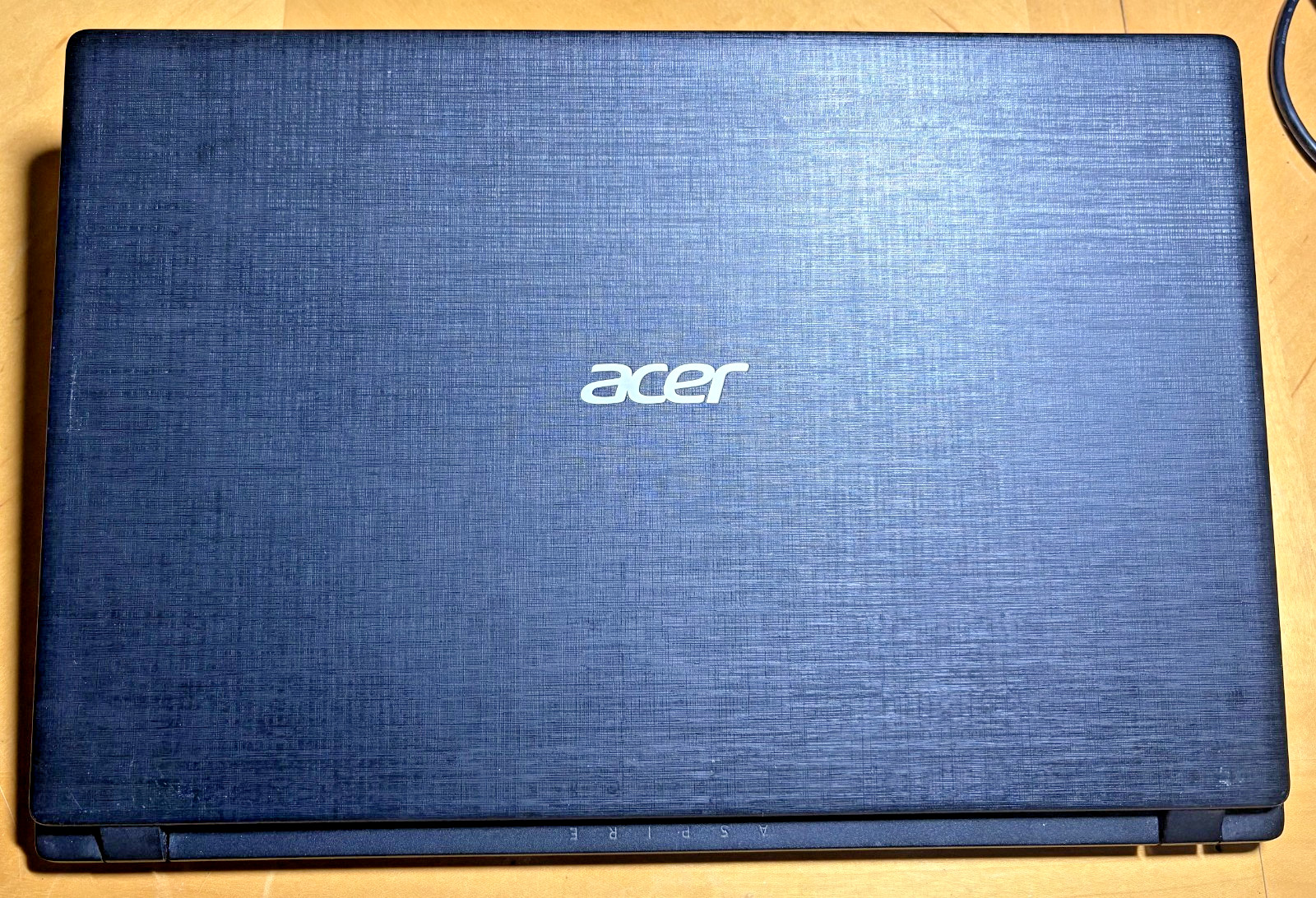 ACER ASPIRE 3 A315-51-380T Intel Core i3-7100U@2.40GHz 12GB DDR4 RAM 1TB HDD