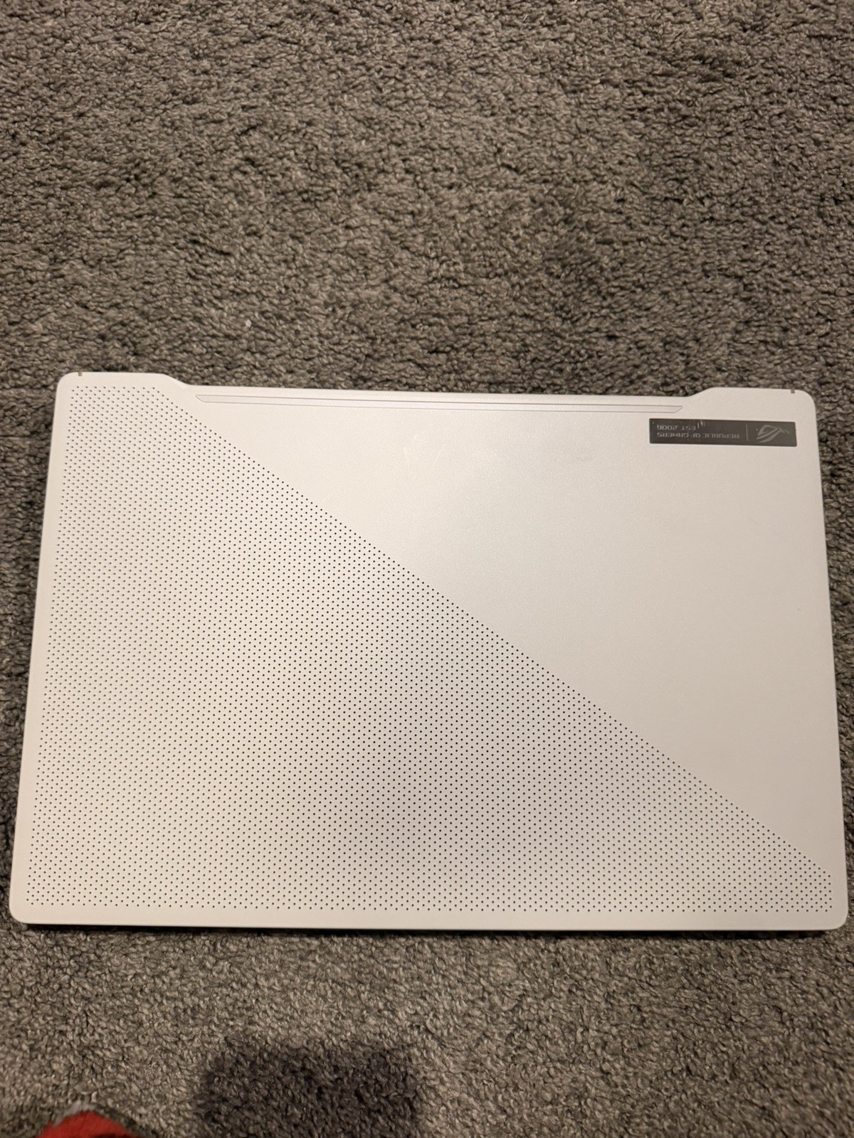 Asus ROG Zephyrus G14 14″ Ryzen 9 4900HS 16GB 1TB SSD GeForce RTX 2060 Max-Q