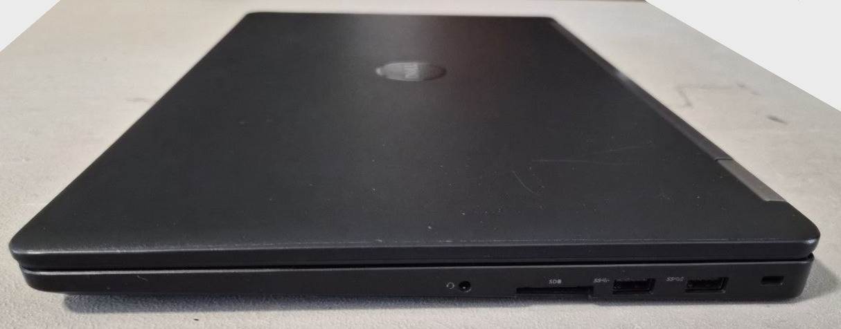 DELL LATITUDE E5570 15.6″ INTEL i7-6600U 12GB MEM 256GB SSD WIN11 PRO – 7S6TRC2