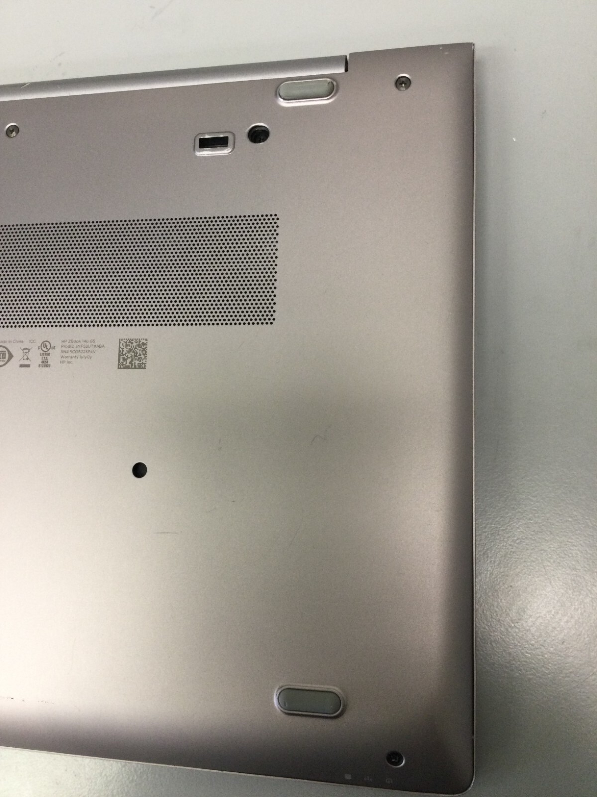 HP ZBook 14U G5 i7th gen 2.50GHz 4GB RAM 128GB SSD 14” Windows 11 pro