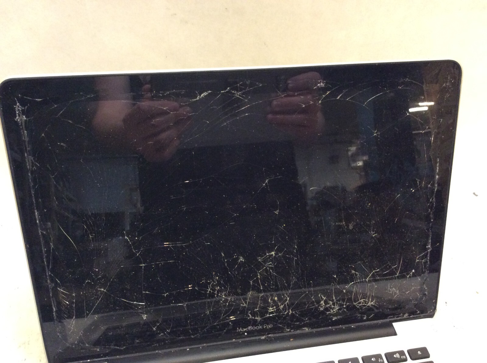 MacBook Pro 9,2 Mid 2012 Laptop 13″ Intel Core i5 2.5GHz WON’T TURN ON -PP