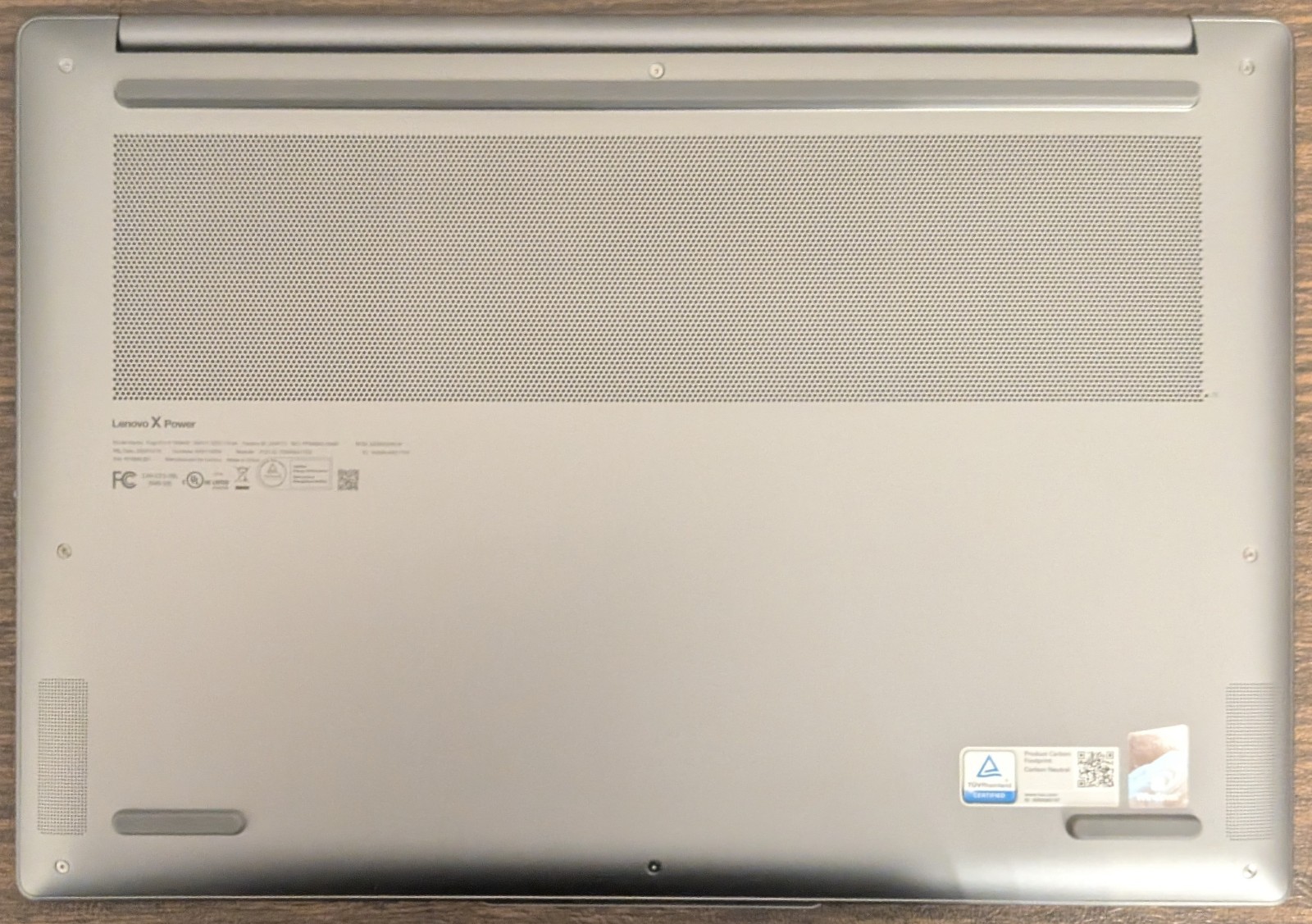 Lenovo Yoga Pro 9i 16″ 3.2K 165Hz (Core Ultra 9 185H, 32GB/1TB SSD, RTX 4050)