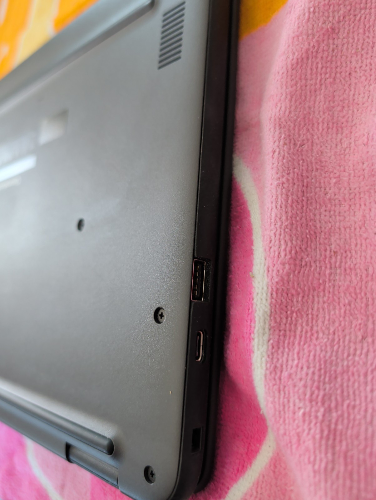 2- Dell Chromebook 3100 11.6″ intel celeron 4GB RAM 16GB eMMC Lot Of 2