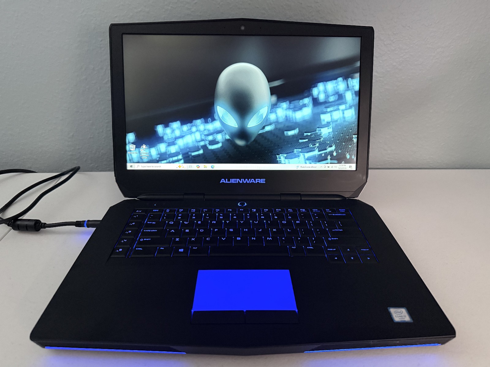 Alienware 15 R2 gaming laptop, 1.5TB storage, 32GB RAM, 3GB GeForce GTX 970M