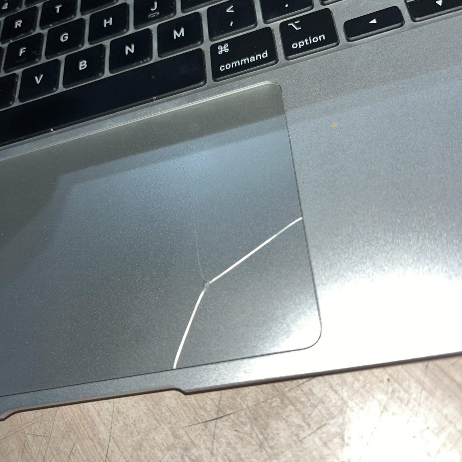 APPLE MACBOOK AIR 13″ SCISSOR, 2020 CORE I3-1000NG4 1.1GHZ 256SSD “