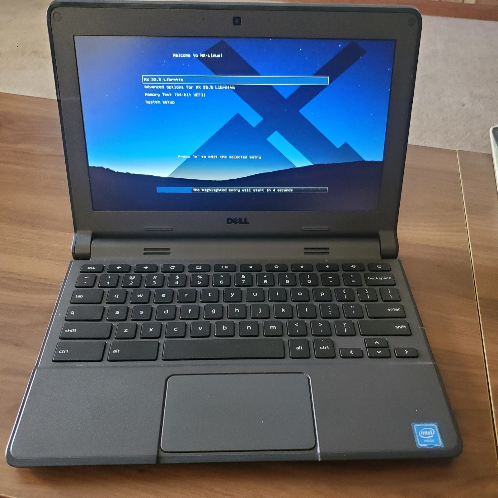 Dell Chromebook 11 With MX Linux Installed