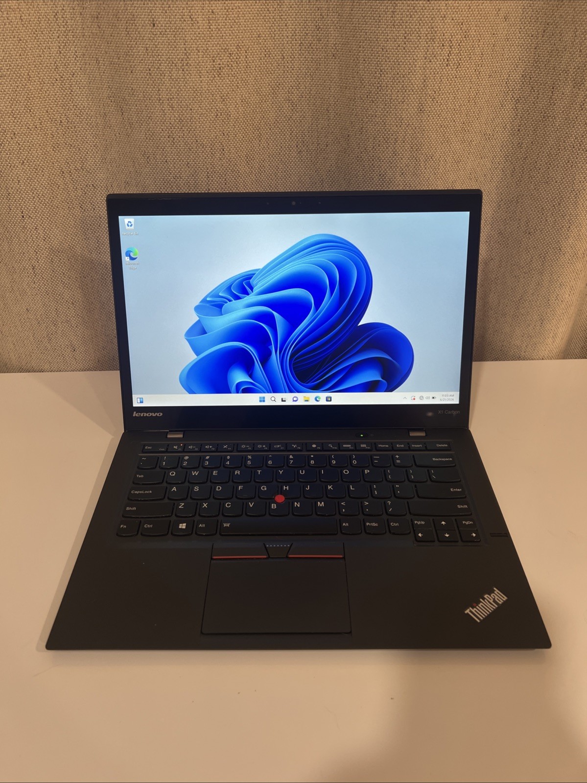 Lenovo X1 Carbon Gen 3 Laptop – i7/8gb/256gb – Good For: School/Work