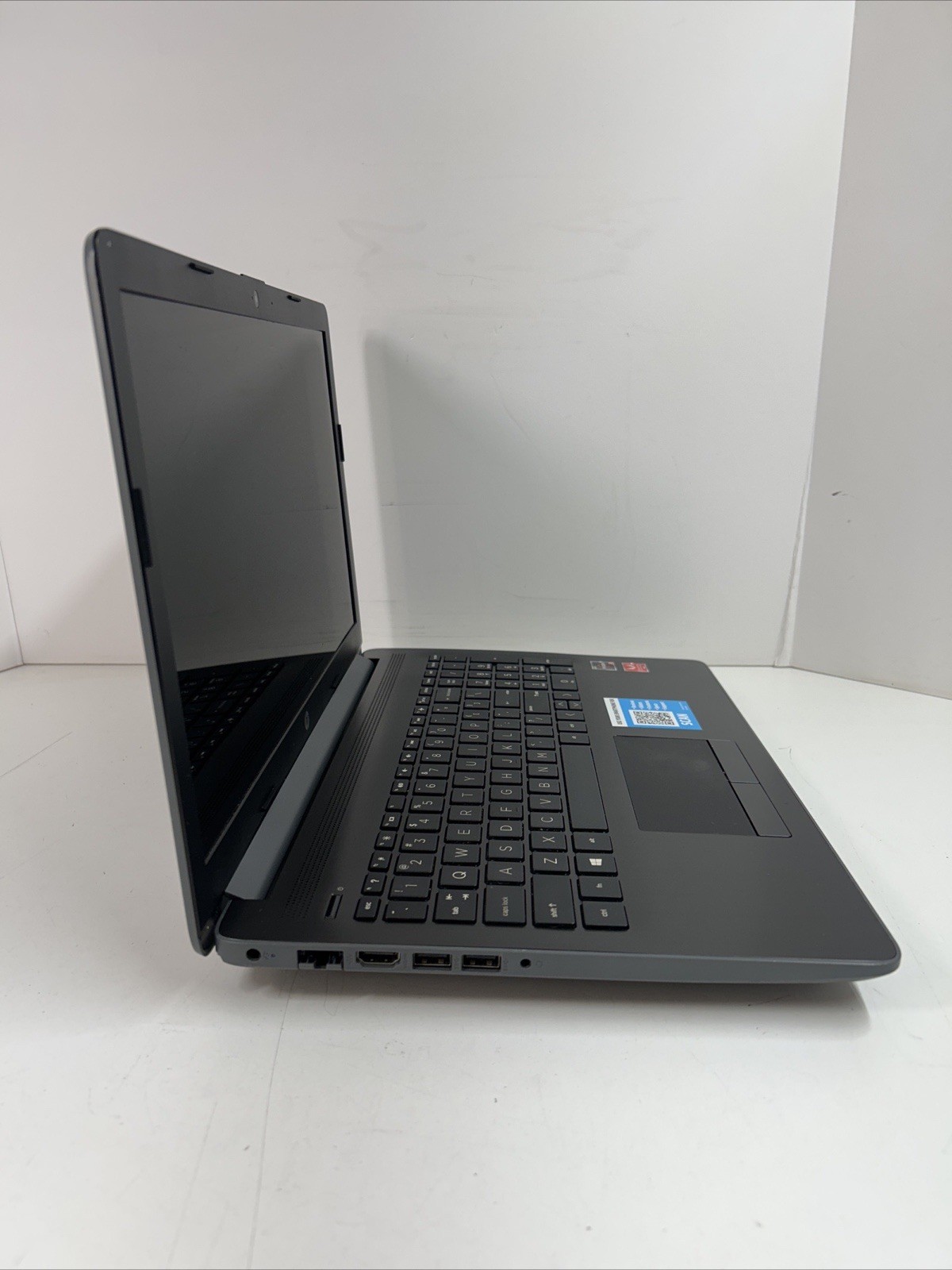 HP Laptop 15-db0051od AMD Ryzen 3 2200U@2,5GHz 16GB RAM 256GB SSD W11P