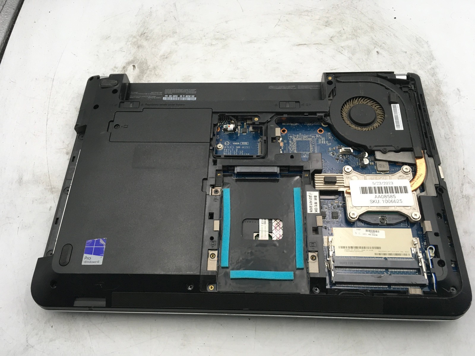 LENOVO THINKPAD E440 – BOOTS TO BIOS/BAD LCD – INTEL I5 4200M – NO RAM -READ-BB