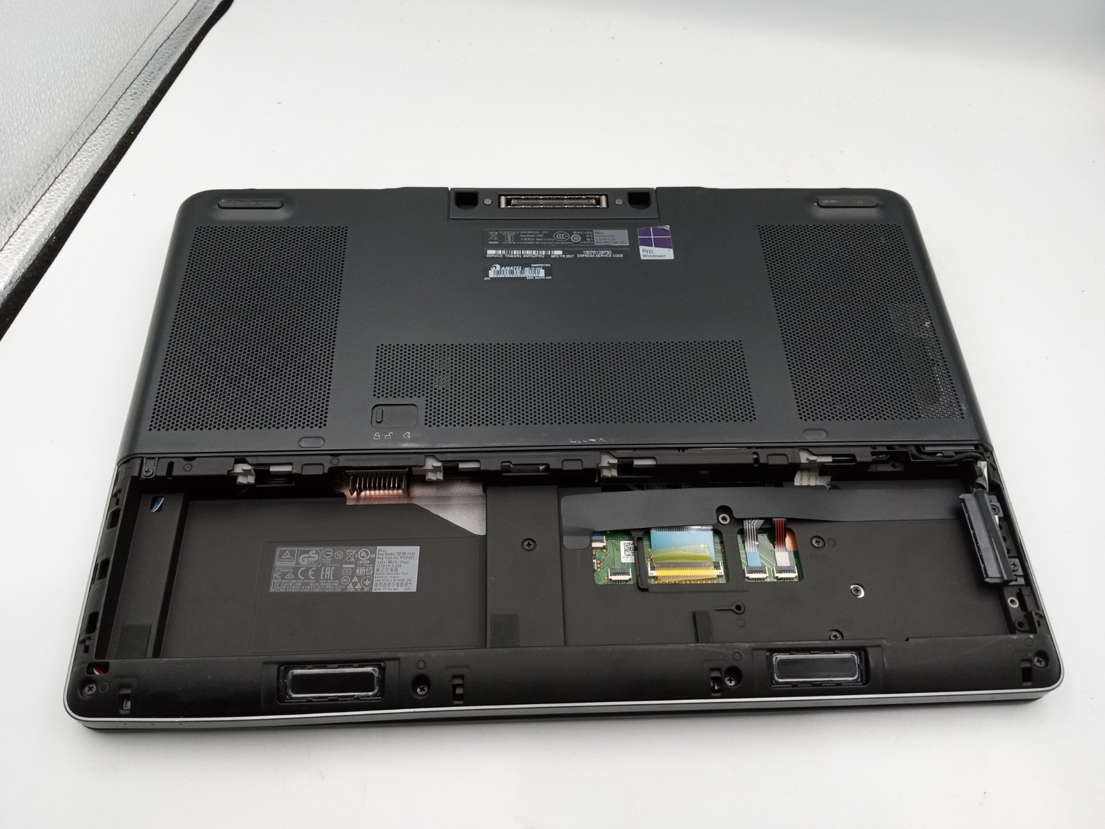 Dell Precision 7520 15.6″ Laptop i7-7820HQ 4GB 128GB SSD W11 -NO BATT -READ -RR